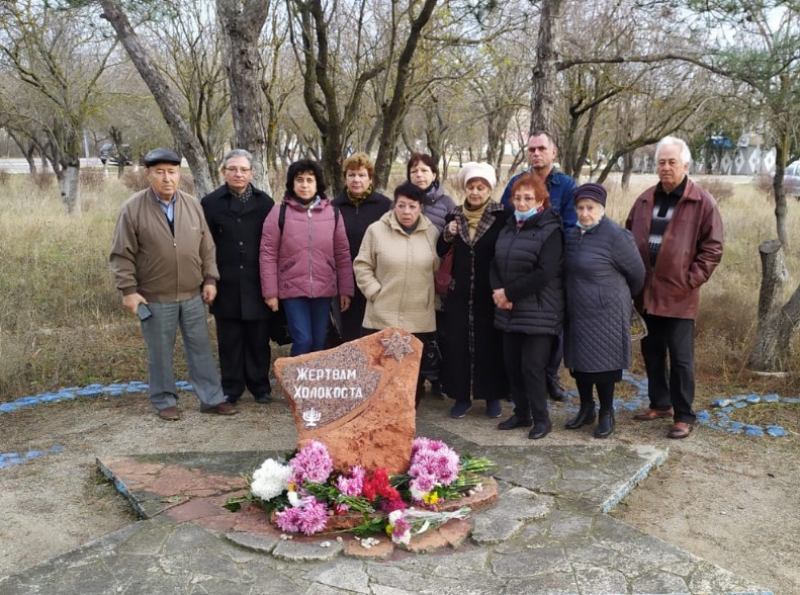 В Феодосии почтили память крымчаков и евреев – жертв нацизма